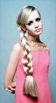 1967 Fashion: Twiggy was a fashion sensation