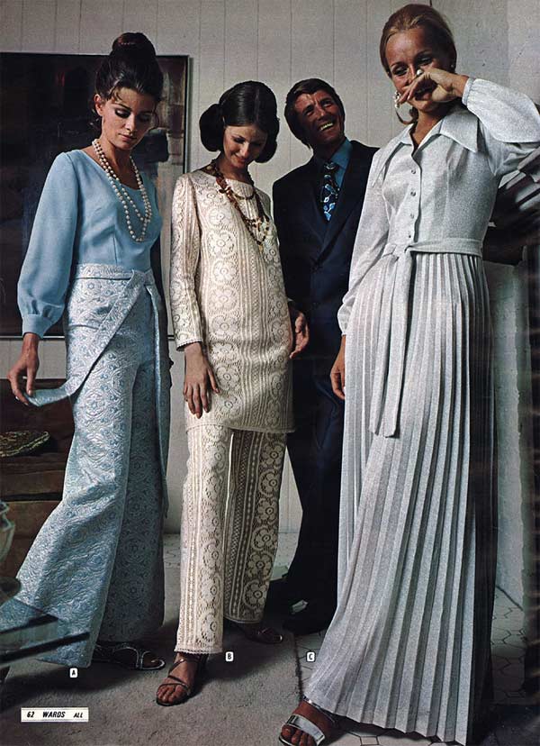 1970S Dresses & Skirts: Styles, Trends & Pictures