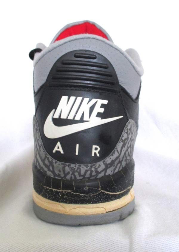Nike Air Jordan Shoes History Pictures 1985 1999