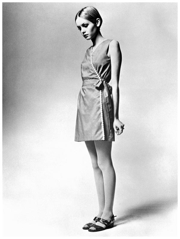 Twiggy: Pictures & Biography | 1960s Fashion